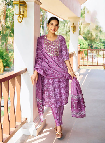 "Lavender Orchid & Grape Wine Staright Kurti Top,Bottom With Dupatta"
